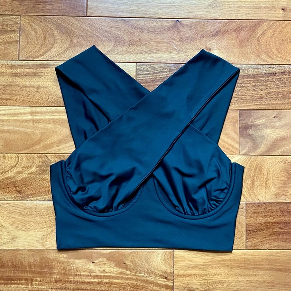 SHEIN Tops - NWOT Black Crop Top